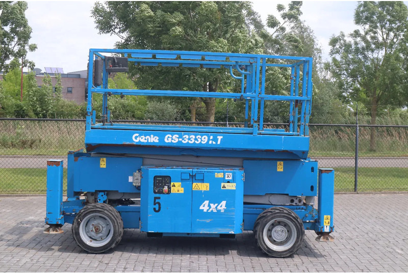 Genie GS-3369 RT | 12 METER | 454 kg - Máy nâng người hình kéo: hình 1 Genie GS-3369 RT | 12 METER | 454 kg - Máy nâng người hình kéo: hình 1