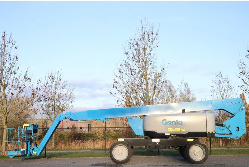 Genie S-80 J | 26.5 METER | 300 KG | LOW HOURS - Xe nâng người hình viễn vọng kính: hình 1 Genie S-80 J | 26.5 METER | 300 KG | LOW HOURS - Xe nâng người hình viễn vọng kính: hình 1