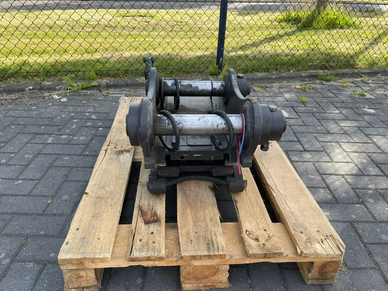 Gjerstad G60 | QUICK COUPLER | S60 | NEW / UNUSED - Bộ ghép nhanh cho Máy móc xây dựng: hình 2 Gjerstad G60 | QUICK COUPLER | S60 | NEW / UNUSED - Bộ ghép nhanh cho Máy móc xây dựng: hình 2