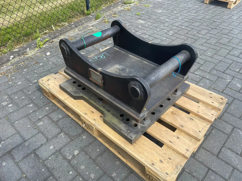 HK Spesialisten S70 | ADAPTER PLATE | DEMAREC DRG 28 / 36 / MQP 25 - Kéo phá dỡ cho Máy móc xây dựng: hình 3 HK Spesialisten S70 | ADAPTER PLATE | DEMAREC DRG 28 / 36 / MQP 25 - Kéo phá dỡ cho Máy móc xây dựng: hình 3