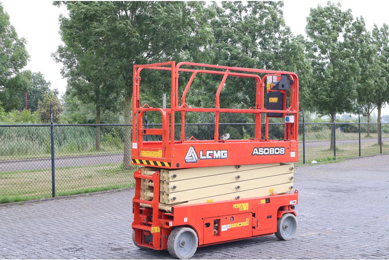 LGMG AS0808 | 10 METER | 230 KG | GS-2646 | 2646ES - Máy nâng người hình kéo: hình 5 LGMG AS0808 | 10 METER | 230 KG | GS-2646 | 2646ES - Máy nâng người hình kéo: hình 5