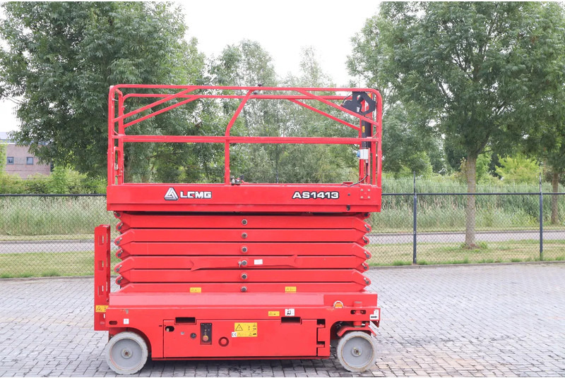 LGMG AS1413E | 16 METER | 320 KG | GS-4655 | 4069 - Máy nâng người hình kéo: hình 4 LGMG AS1413E | 16 METER | 320 KG | GS-4655 | 4069 - Máy nâng người hình kéo: hình 4