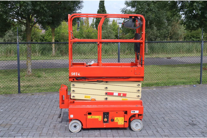 LGMG SS0507 | 6.3 METER | 230 KG | GS-1330 | ES1330 - Máy nâng người hình kéo: hình 1 LGMG SS0507 | 6.3 METER | 230 KG | GS-1330 | ES1330 - Máy nâng người hình kéo: hình 1
