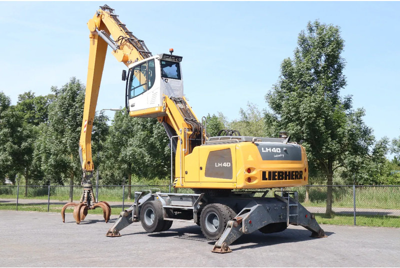 Liebherr LH 40 M LITRONIC | GRAB | QUICK COUPLER | 16 METER - Máy cạp rác/ Công nghiệp: hình 3 Liebherr LH 40 M LITRONIC | GRAB | QUICK COUPLER | 16 METER - Máy cạp rác/ Công nghiệp: hình 3