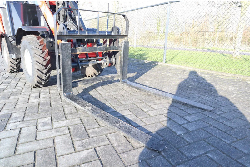 Máy xúc lật bánh lốp Manitou MLA 2-25 H | FORKS | QUICK COUPLER | NEW UNUSED: hình 10