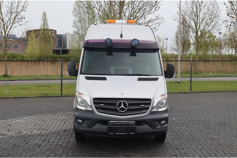 Mercedes-Benz Sprinter 516 | 4X2 | MOBILE WORKSHOP | WERKSTATT | SERVICE VAN - Xe tải nhỏ thùng kín: hình 2 Mercedes-Benz Sprinter 516 | 4X2 | MOBILE WORKSHOP | WERKSTATT | SERVICE VAN - Xe tải nhỏ thùng kín: hình 2