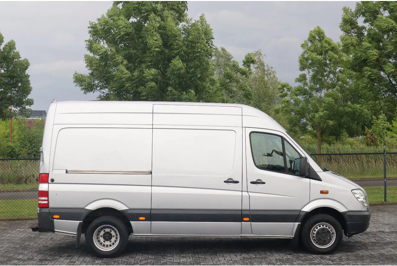 Mercedes-Benz Sprinter 516 | 4X2 | MOBILE WORKSHOP | WERKSTATT | SERVICE VAN - Xe van chở hàng: hình 4 Mercedes-Benz Sprinter 516 | 4X2 | MOBILE WORKSHOP | WERKSTATT | SERVICE VAN - Xe van chở hàng: hình 4