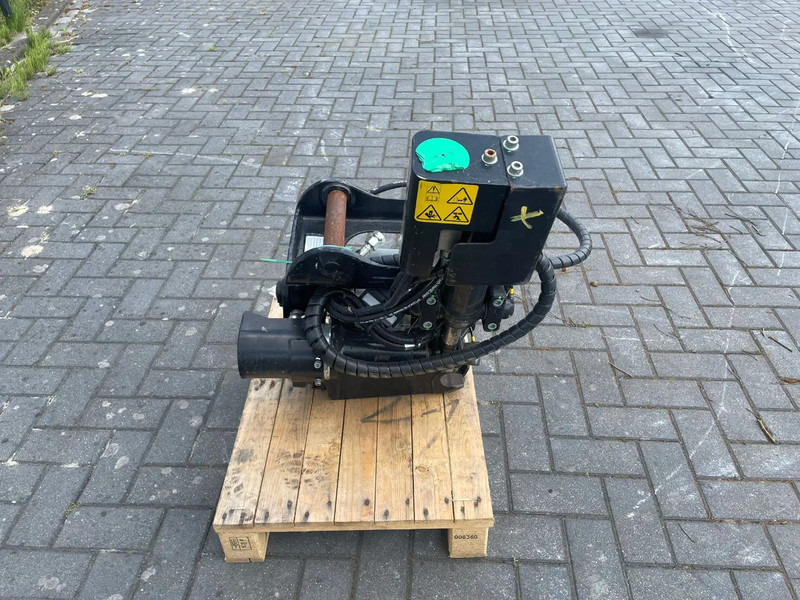 STEELWRIST X06 S40 | TILT ROTATOR | VLS | FPL | RF | NEW / UNUSED - Tiltrotator cho Máy móc xây dựng: hình 4 STEELWRIST X06 S40 | TILT ROTATOR | VLS | FPL | RF | NEW / UNUSED - Tiltrotator cho Máy móc xây dựng: hình 4