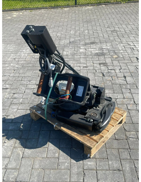 STEELWRIST X07 S40 GR FPH GEN 2 | S40 | GRIPPER | NEW / UNUSED - Tiltrotator cho Máy móc xây dựng: hình 1 STEELWRIST X07 S40 GR FPH GEN 2 | S40 | GRIPPER | NEW / UNUSED - Tiltrotator cho Máy móc xây dựng: hình 1