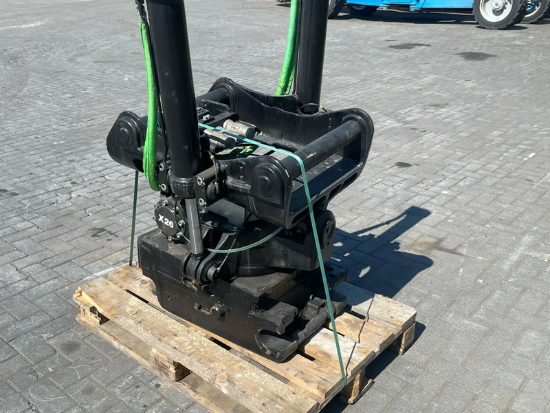 STEELWRIST X26 SQ70 | S70 | OILQUICK | ROTOTILT | NEW / UNUSED - Tiltrotator cho Máy móc xây dựng: hình 4 STEELWRIST X26 SQ70 | S70 | OILQUICK | ROTOTILT | NEW / UNUSED - Tiltrotator cho Máy móc xây dựng: hình 4