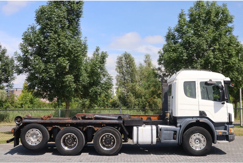 Scania P124-420 | 8X4 | HOOKLIFT | MANUAL | BIG AXLES | EURO 3 - Xe tải nâng móc: hình 4 Scania P124-420 | 8X4 | HOOKLIFT | MANUAL | BIG AXLES | EURO 3 - Xe tải nâng móc: hình 4