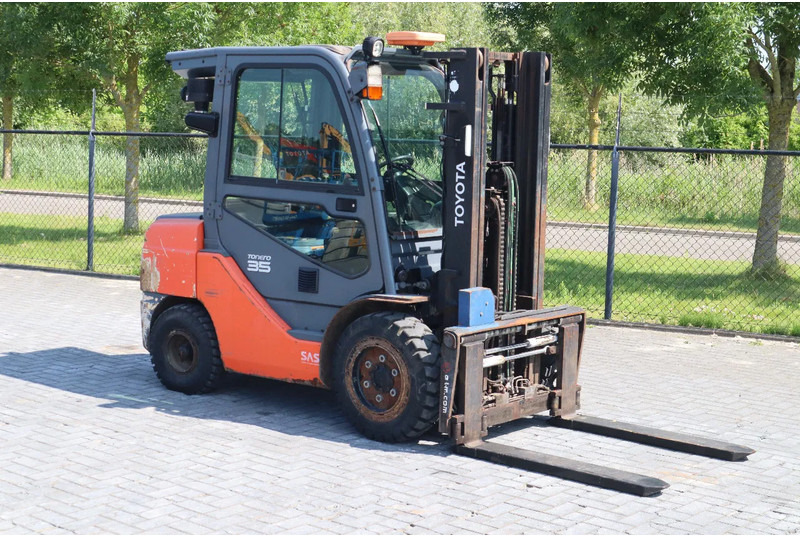 Toyota 02-8FDJF35 | 3.5 TON | SIDESHIFT | DUPLEX - Xe nâng diesel: hình 5 Toyota 02-8FDJF35 | 3.5 TON | SIDESHIFT | DUPLEX - Xe nâng diesel: hình 5