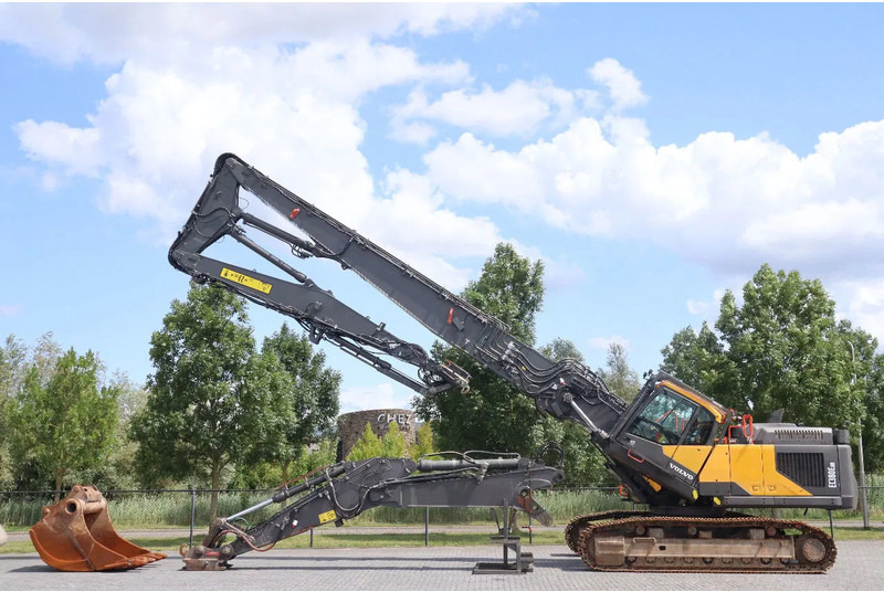 Volvo EC380EHR | EC380E HR | 23M BOOM | OILQUICK | MAGNET | DEMOLITION - Máy xúc bánh xích: hình 1 Volvo EC380EHR | EC380E HR | 23M BOOM | OILQUICK | MAGNET | DEMOLITION - Máy xúc bánh xích: hình 1