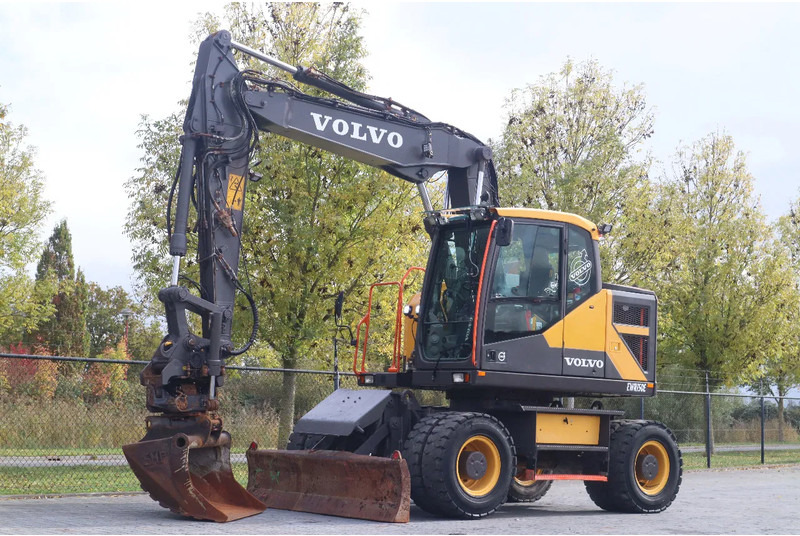 Volvo EWR 150 E | ROTOTILT | BUCKET | TRAILER HYDR - Máy xúc bánh lốp: hình 2 Volvo EWR 150 E | ROTOTILT | BUCKET | TRAILER HYDR - Máy xúc bánh lốp: hình 2