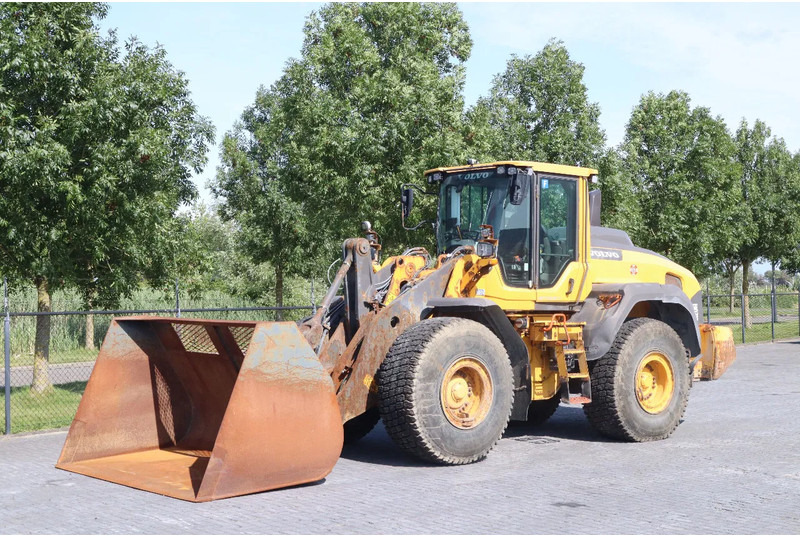 Volvo L120H | CDC | BBS | WEIGHT SYSTEM | QUICK COUPLER | BUCKET - Máy xúc lật bánh lốp: hình 2 Volvo L120H | CDC | BBS | WEIGHT SYSTEM | QUICK COUPLER | BUCKET - Máy xúc lật bánh lốp: hình 2
