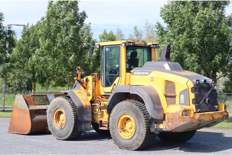 Volvo L120H | CDC | BBS | WEIGHT SYSTEM | QUICK COUPLER | BUCKET - Máy xúc lật bánh lốp: hình 3 Volvo L120H | CDC | BBS | WEIGHT SYSTEM | QUICK COUPLER | BUCKET - Máy xúc lật bánh lốp: hình 3