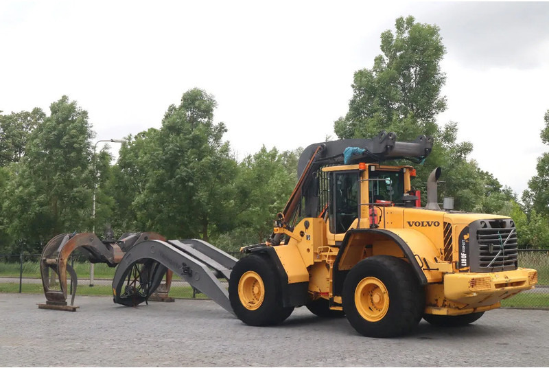 Volvo L180 F HL | HIGH-LIFT | LOG STACKER | HOLZ GRAPPLE - Máy xúc lật bánh lốp: hình 3 Volvo L180 F HL | HIGH-LIFT | LOG STACKER | HOLZ GRAPPLE - Máy xúc lật bánh lốp: hình 3