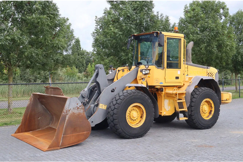 Volvo L70E | BUCKET | QUICK COUPLER | EXTRA FUNCT | AIRCO - Máy xúc lật bánh lốp: hình 2 Volvo L70E | BUCKET | QUICK COUPLER | EXTRA FUNCT | AIRCO - Máy xúc lật bánh lốp: hình 2