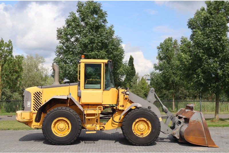 Volvo L70E | BUCKET | QUICK COUPLER | EXTRA FUNCT | AIRCO - Máy xúc lật bánh lốp: hình 4 Volvo L70E | BUCKET | QUICK COUPLER | EXTRA FUNCT | AIRCO - Máy xúc lật bánh lốp: hình 4
