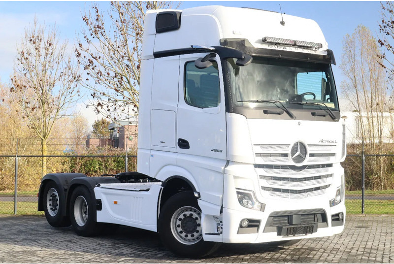 Mercedes-Benz Actros 2553 | 6X2 | FULL AIR | RETARDER | 33.000 KM! | EURO 6 - Xe đầu kéo: hình 3 Mercedes-Benz Actros 2553 | 6X2 | FULL AIR | RETARDER | 33.000 KM! | EURO 6 - Xe đầu kéo: hình 3