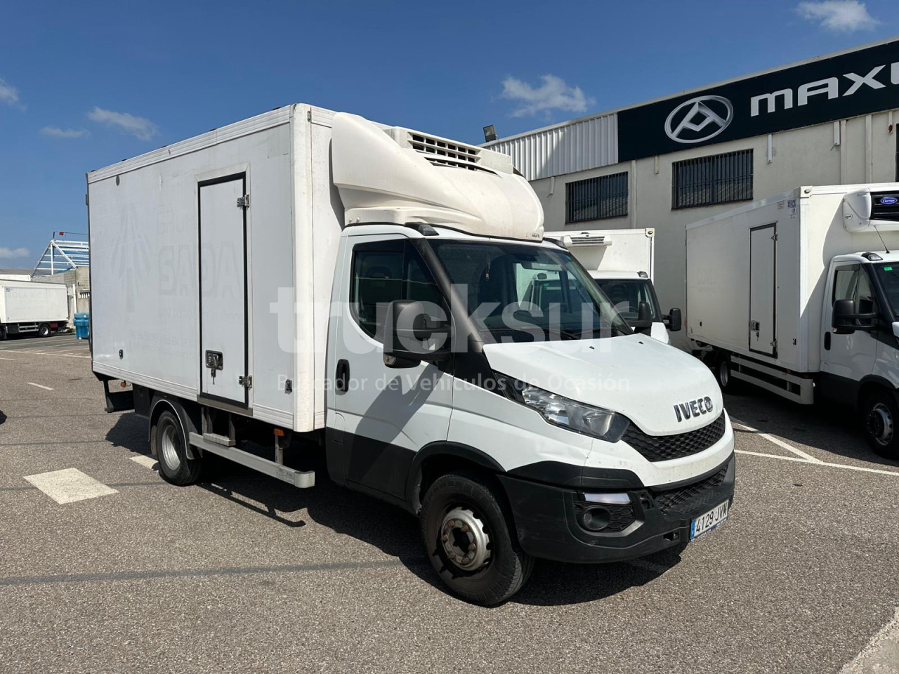 IVECO 70C15 THK - Xe tải hộp: hình 1 IVECO 70C15 THK - Xe tải hộp: hình 1