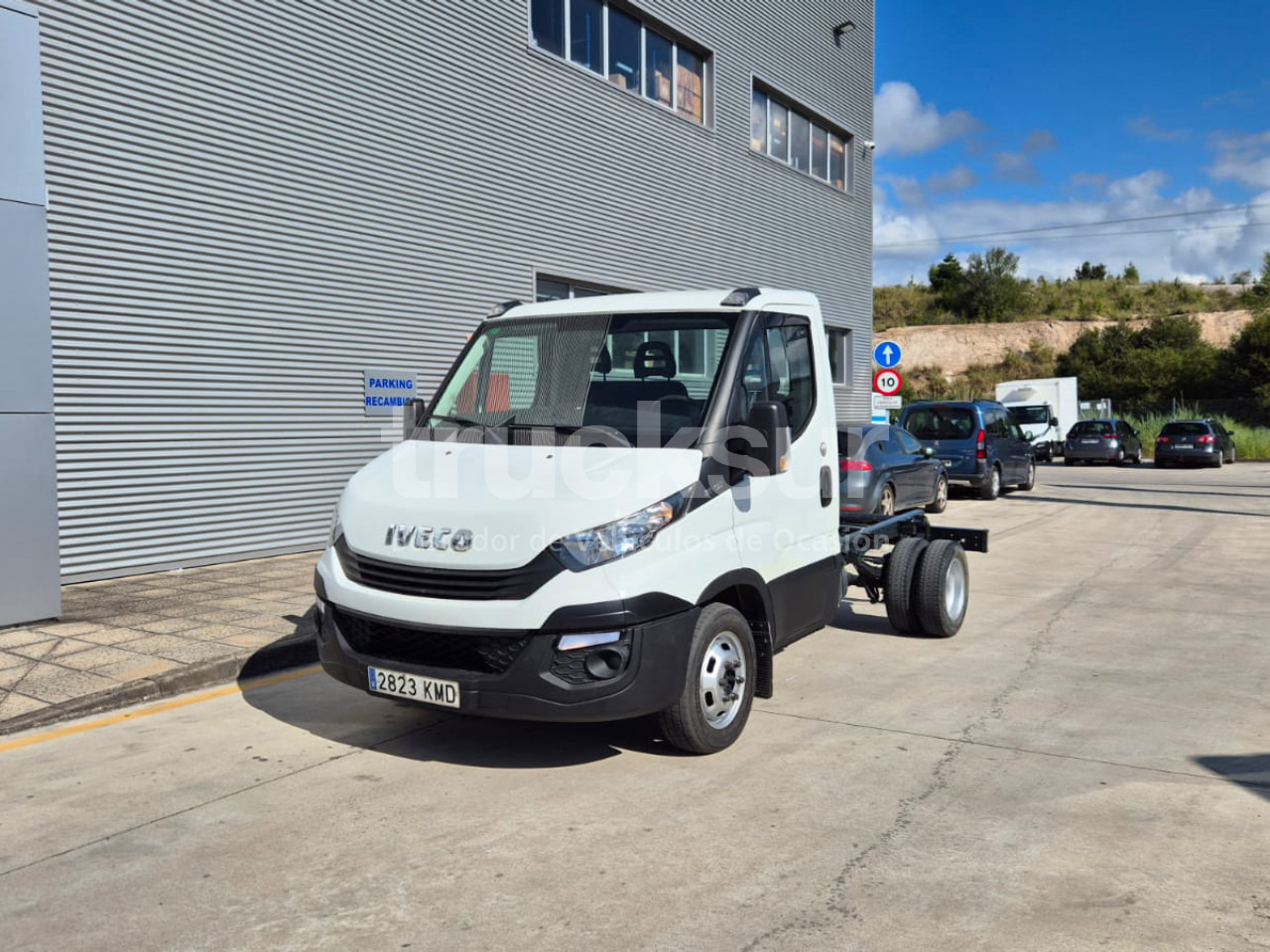 IVECO DAILY 35C15 - Xe tải khung gầm: hình 4 IVECO DAILY 35C15 - Xe tải khung gầm: hình 4