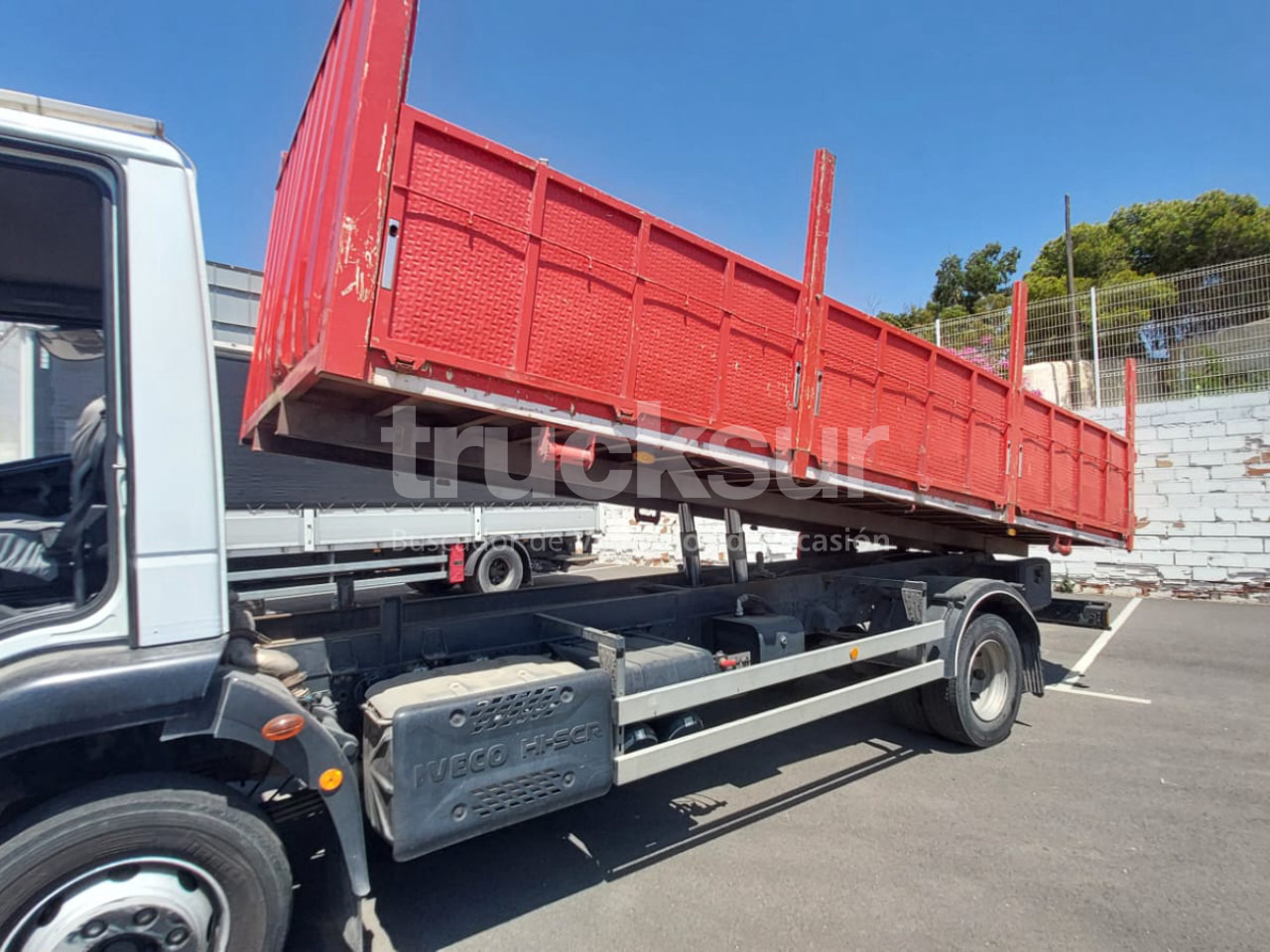 IVECO EUROCARGO 250.123 - Xe ben: hình 5 IVECO EUROCARGO 250.123 - Xe ben: hình 5