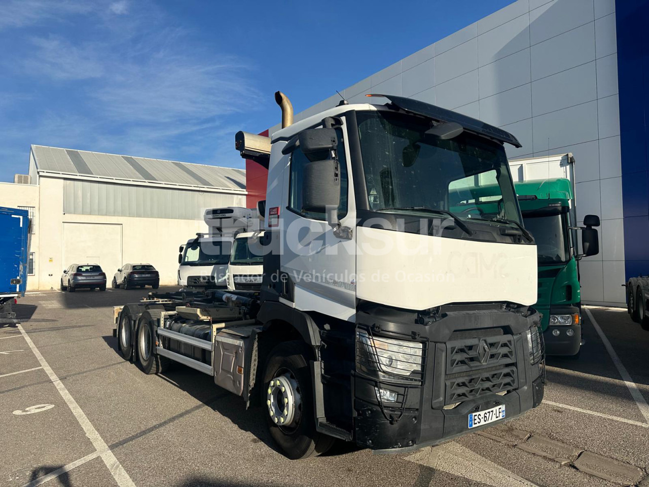 RENAULT C430.26 6X2 - Xe tải nâng móc: hình 4 RENAULT C430.26 6X2 - Xe tải nâng móc: hình 4