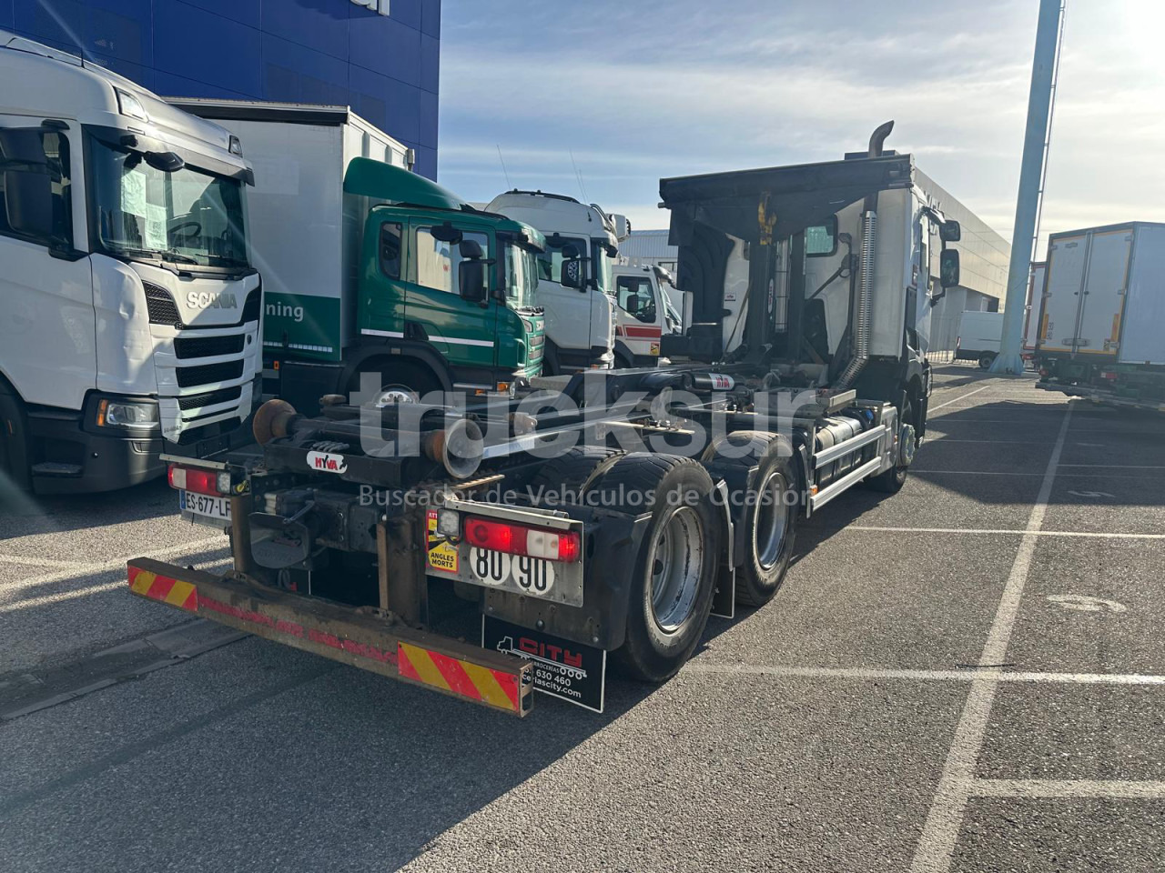 RENAULT C430.26 6X2 - Xe tải nâng móc: hình 5 RENAULT C430.26 6X2 - Xe tải nâng móc: hình 5