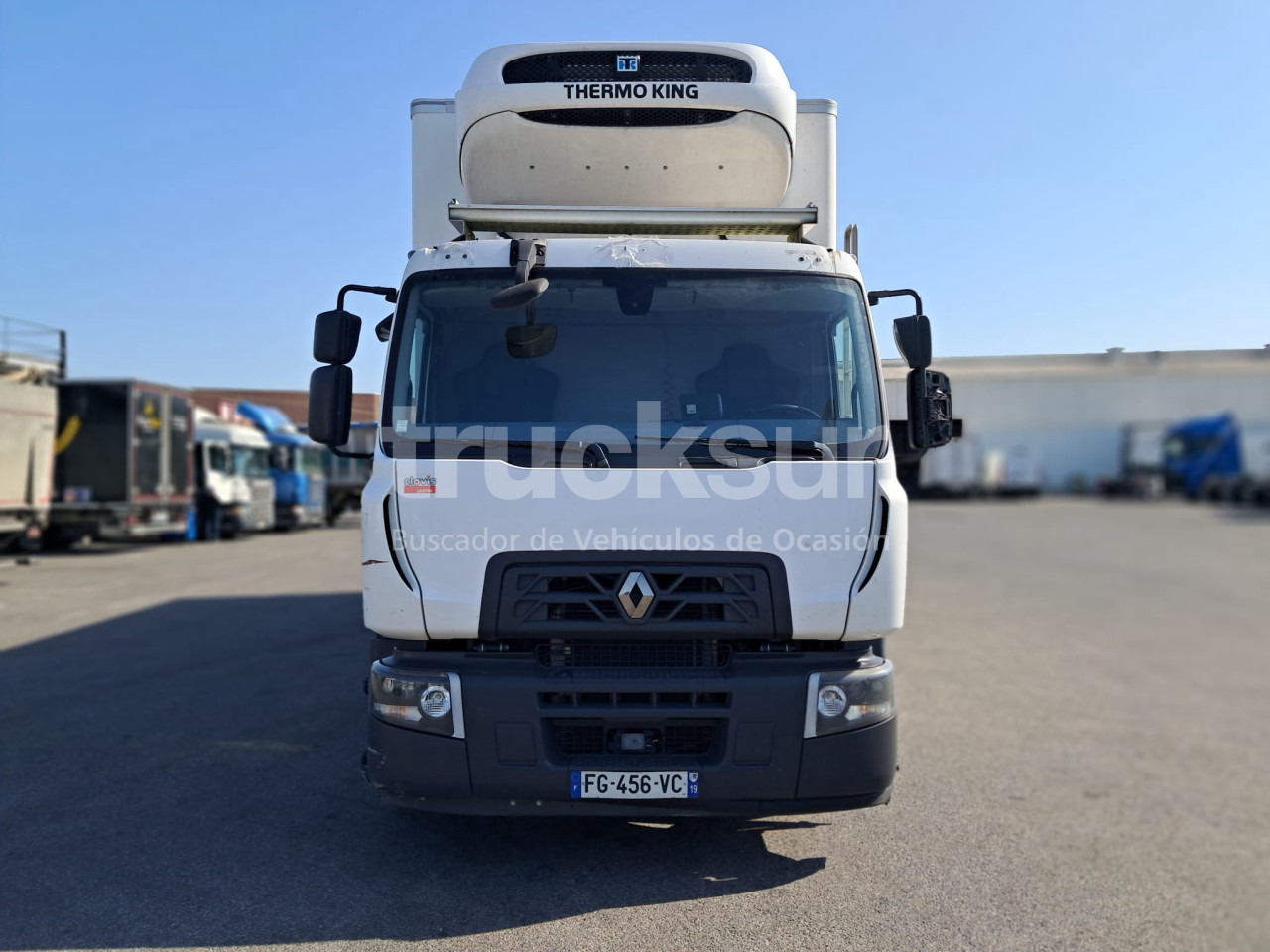 RENAULT D320.18 - Xe tải đông lạnh: hình 5 RENAULT D320.18 - Xe tải đông lạnh: hình 5