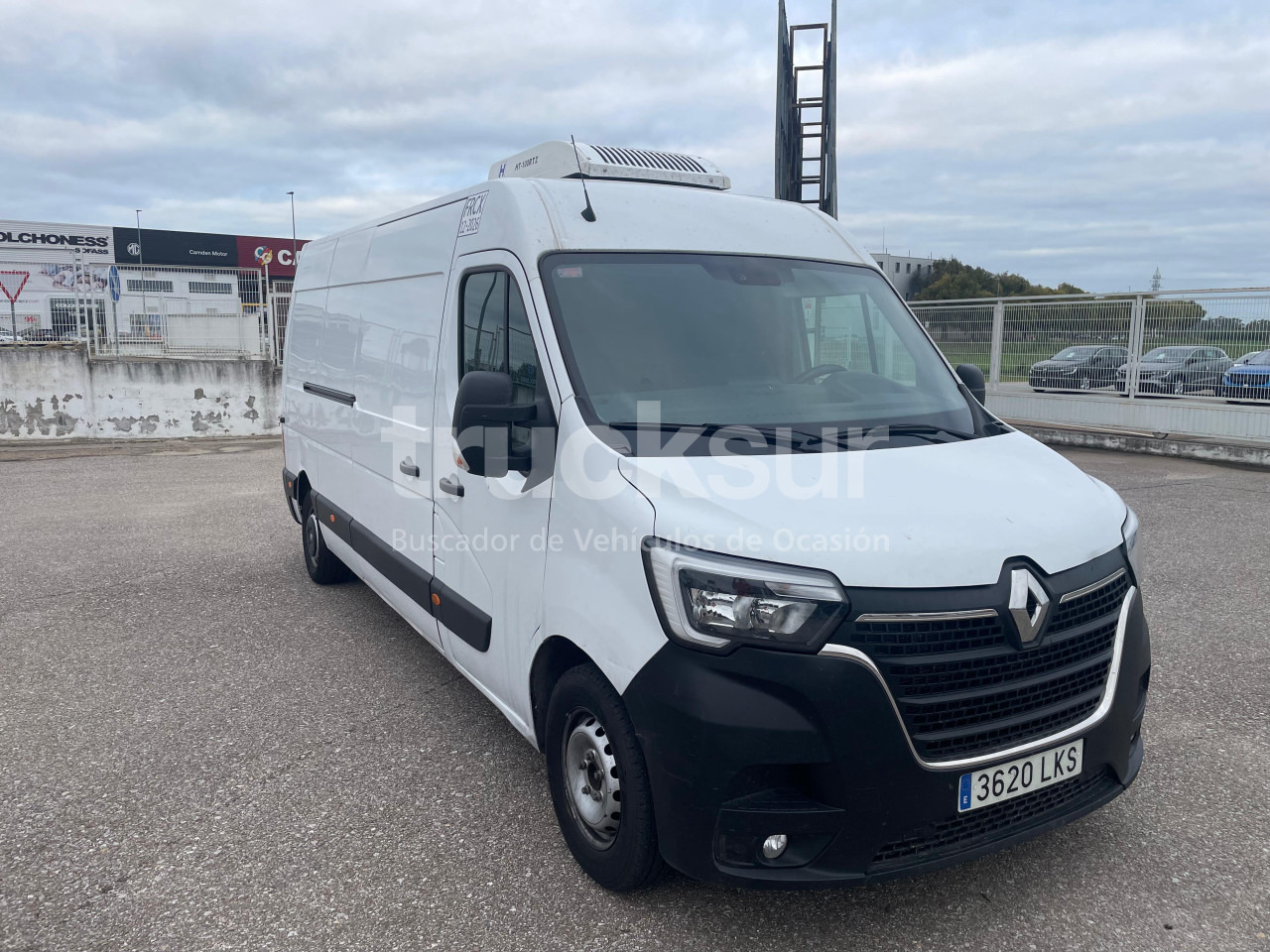 RENAULT MASTER 130.35 FRC-X - Xe tải nhỏ thùng kín: hình 1 RENAULT MASTER 130.35 FRC-X - Xe tải nhỏ thùng kín: hình 1