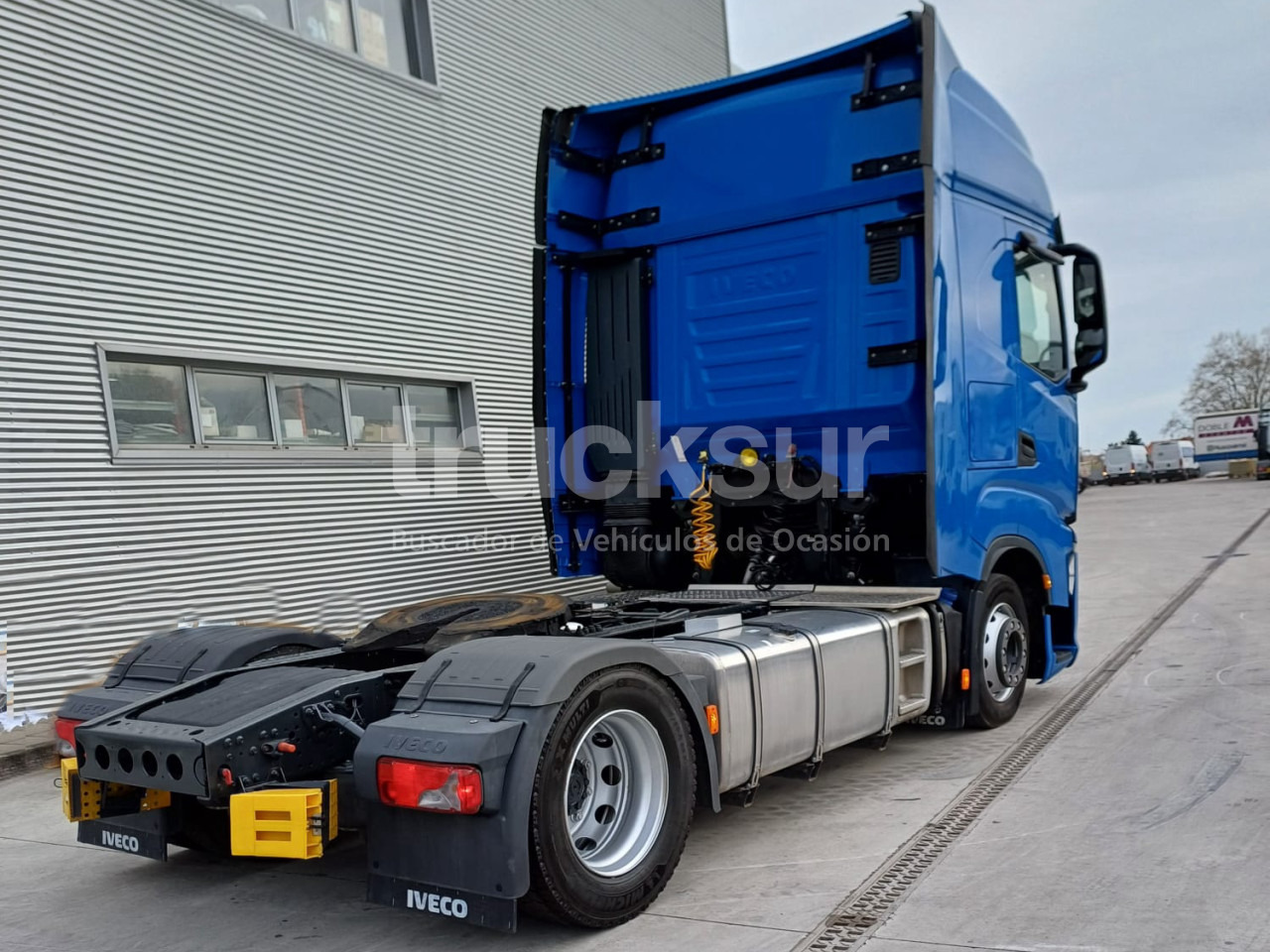 IVECO S-WAY AS440S46T/P - Xe đầu kéo: hình 3 IVECO S-WAY AS440S46T/P - Xe đầu kéo: hình 3