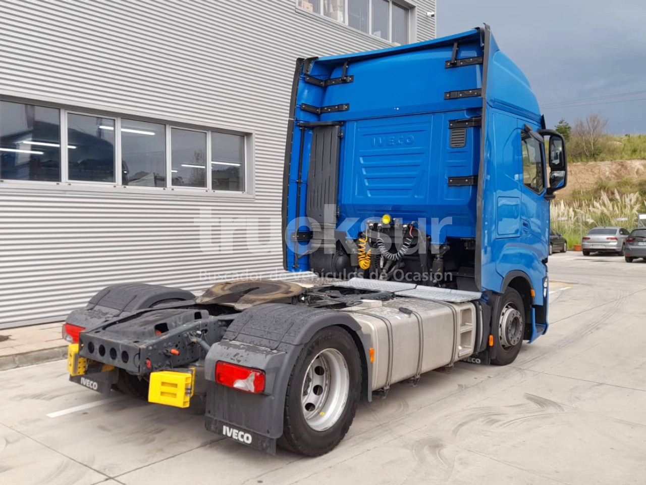 IVECO S-WAY AS440S46T/P - Xe đầu kéo: hình 3 IVECO S-WAY AS440S46T/P - Xe đầu kéo: hình 3