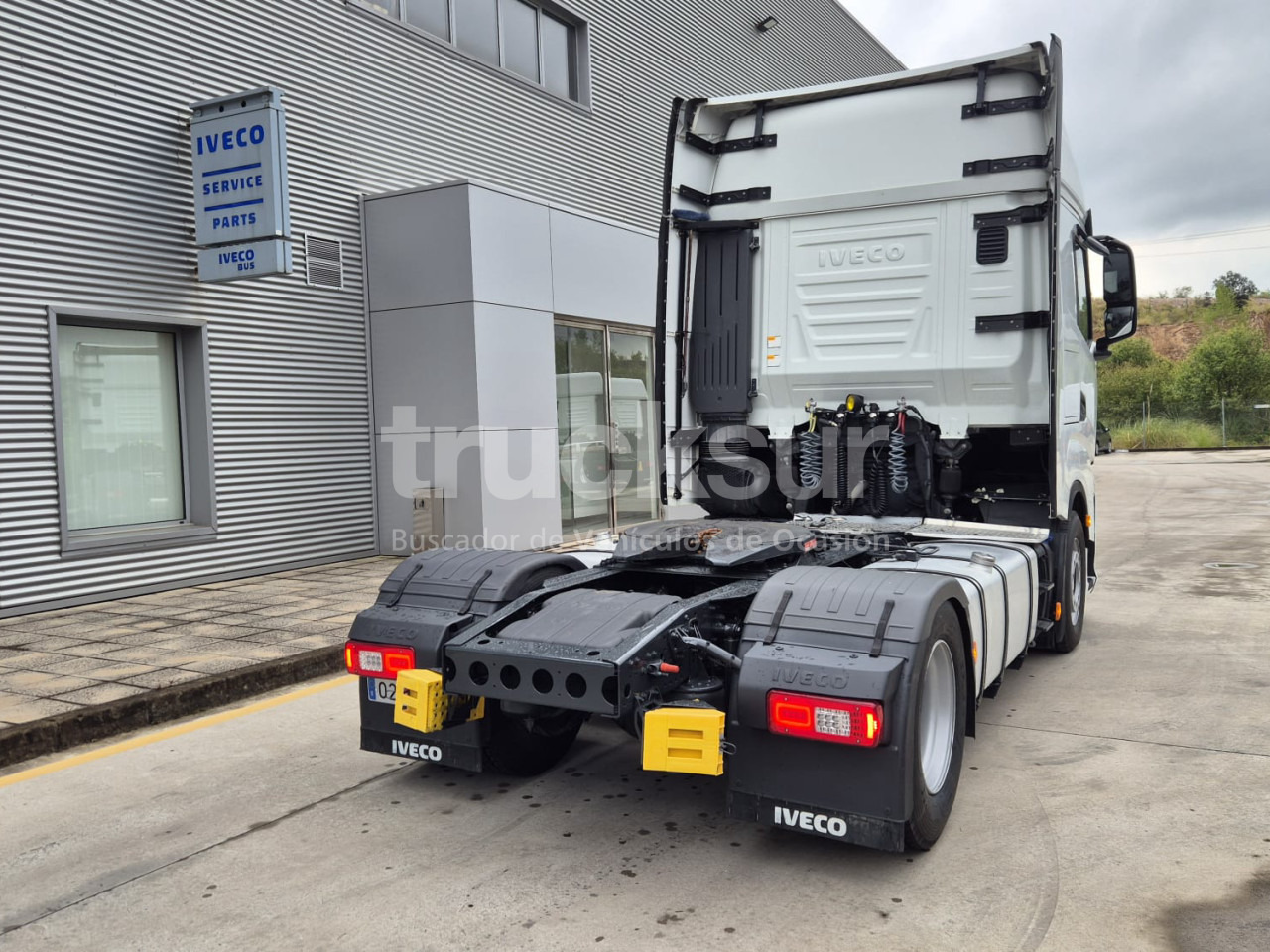 IVECO S-WAY AS440S51T/P - Xe đầu kéo: hình 4 IVECO S-WAY AS440S51T/P - Xe đầu kéo: hình 4