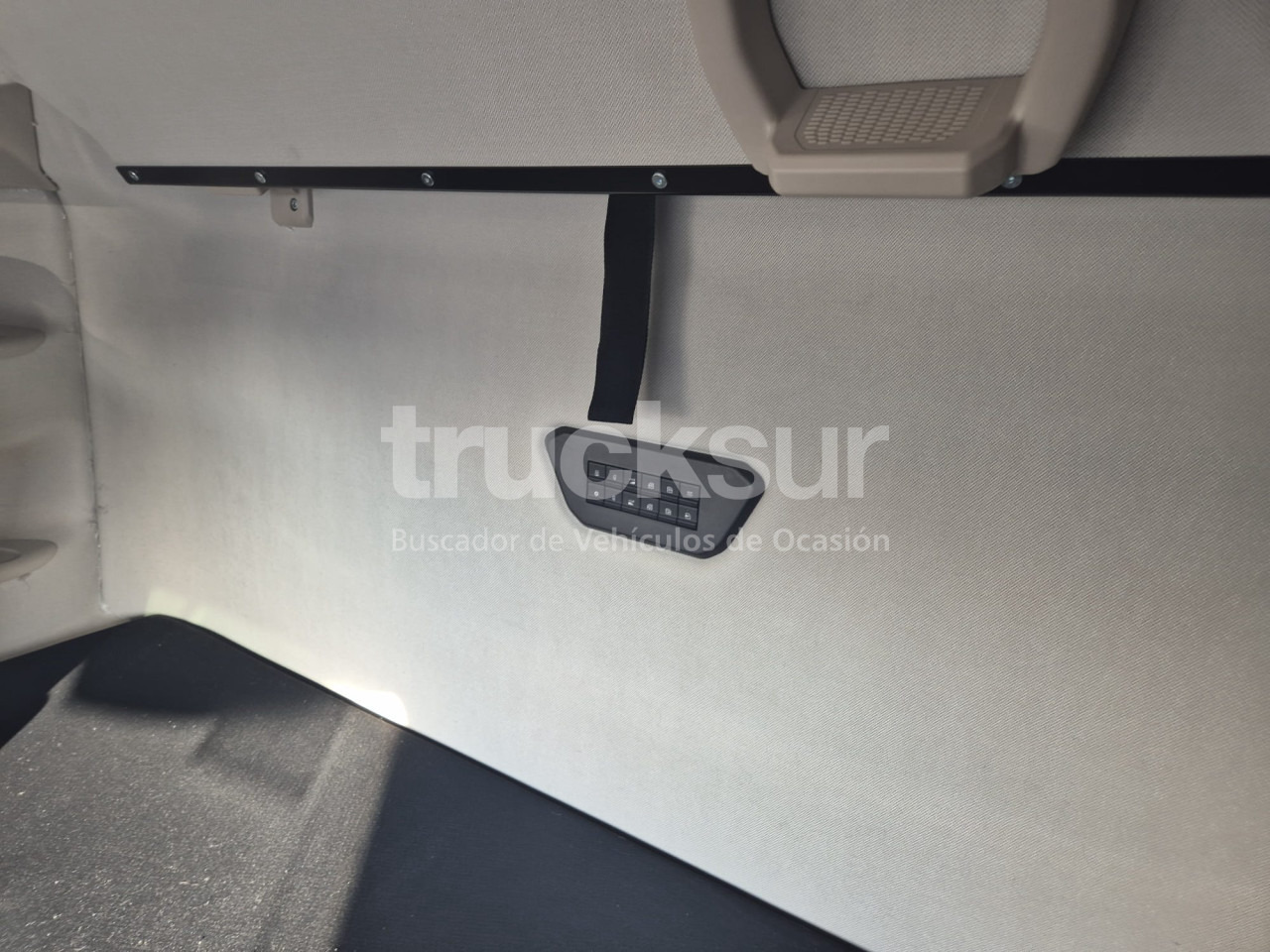 Xe đầu kéo IVECO S-WAY AS44S50T/P 500CV: hình 25 Xe đầu kéo IVECO S-WAY AS44S50T/P 500CV: hình 25