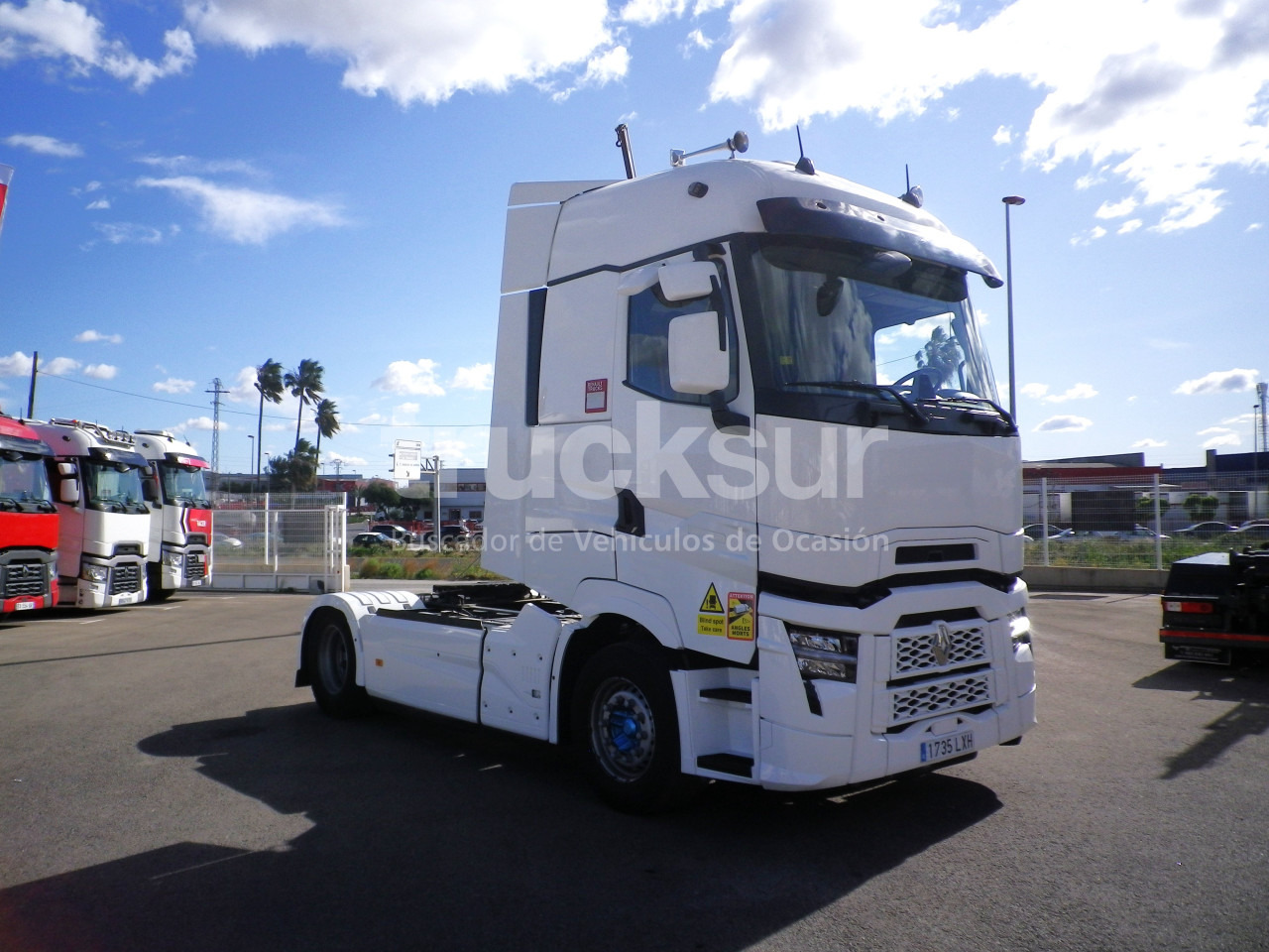 RENAULT T520 HIGH SLEEPER CAB - Xe đầu kéo: hình 3 RENAULT T520 HIGH SLEEPER CAB - Xe đầu kéo: hình 3