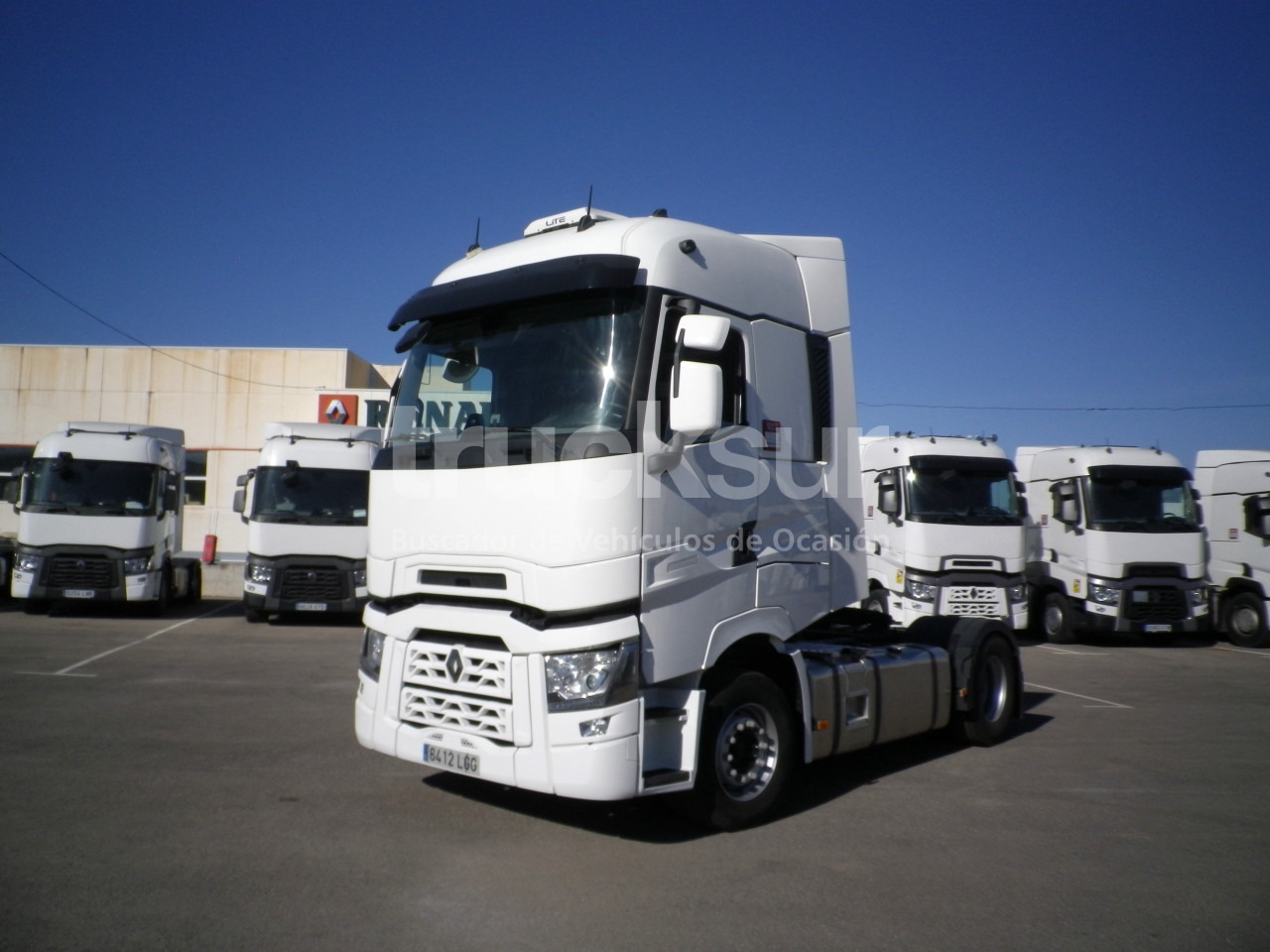 RENAULT T520 HIGH SLEEPER CAB - Xe đầu kéo: hình 1 RENAULT T520 HIGH SLEEPER CAB - Xe đầu kéo: hình 1