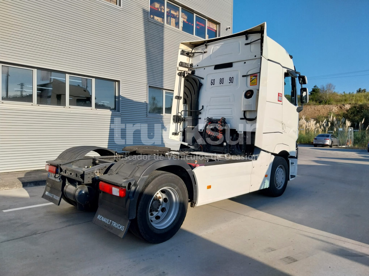 RENAULT T520 HIGH SLEEPER CAB - Xe đầu kéo: hình 5 RENAULT T520 HIGH SLEEPER CAB - Xe đầu kéo: hình 5