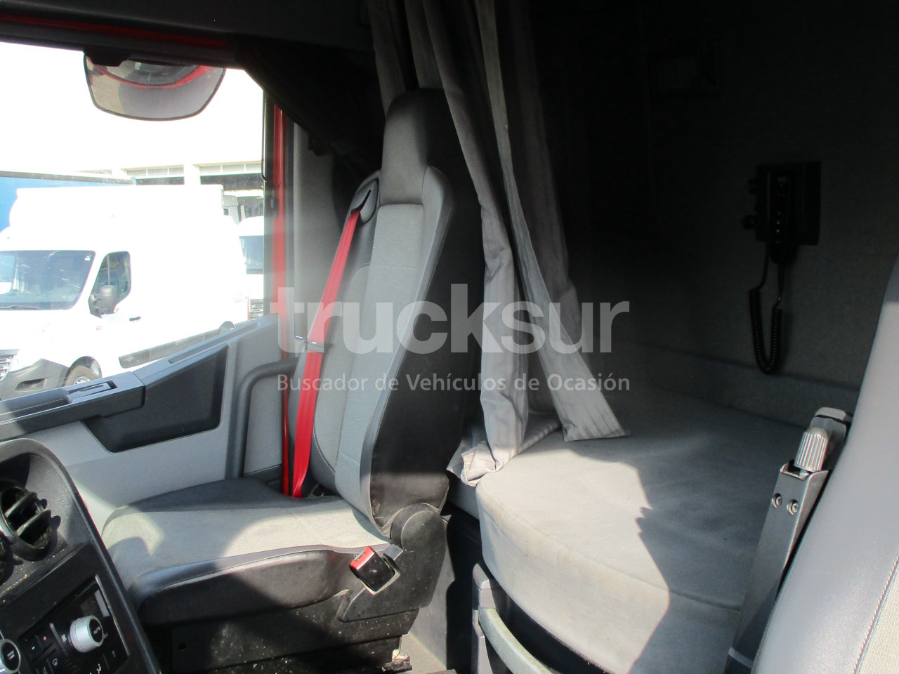 Xe đầu kéo RENAULT T520 SLEEPER CAB: hình 9