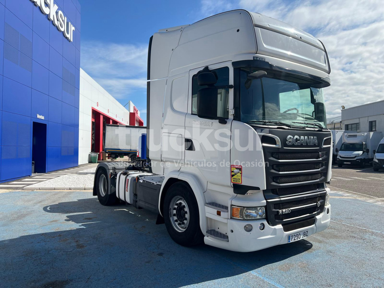 SCANIA R520 - Xe đầu kéo: hình 1 SCANIA R520 - Xe đầu kéo: hình 1