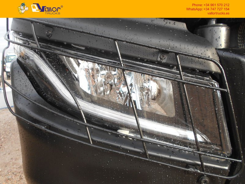 IVECO TWAY 6x4 - TRUCK FOR EXPORT - Xe đầu kéo: hình 3 IVECO TWAY 6x4 - TRUCK FOR EXPORT - Xe đầu kéo: hình 3