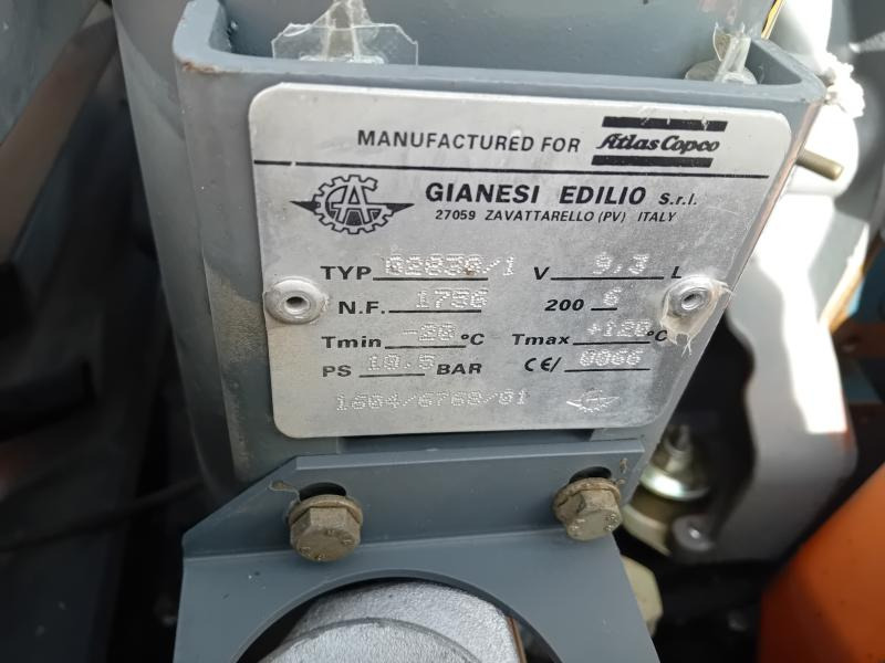 Atlas copco XAS37 - Máy nén khí: hình 3 Atlas copco XAS37 - Máy nén khí: hình 3