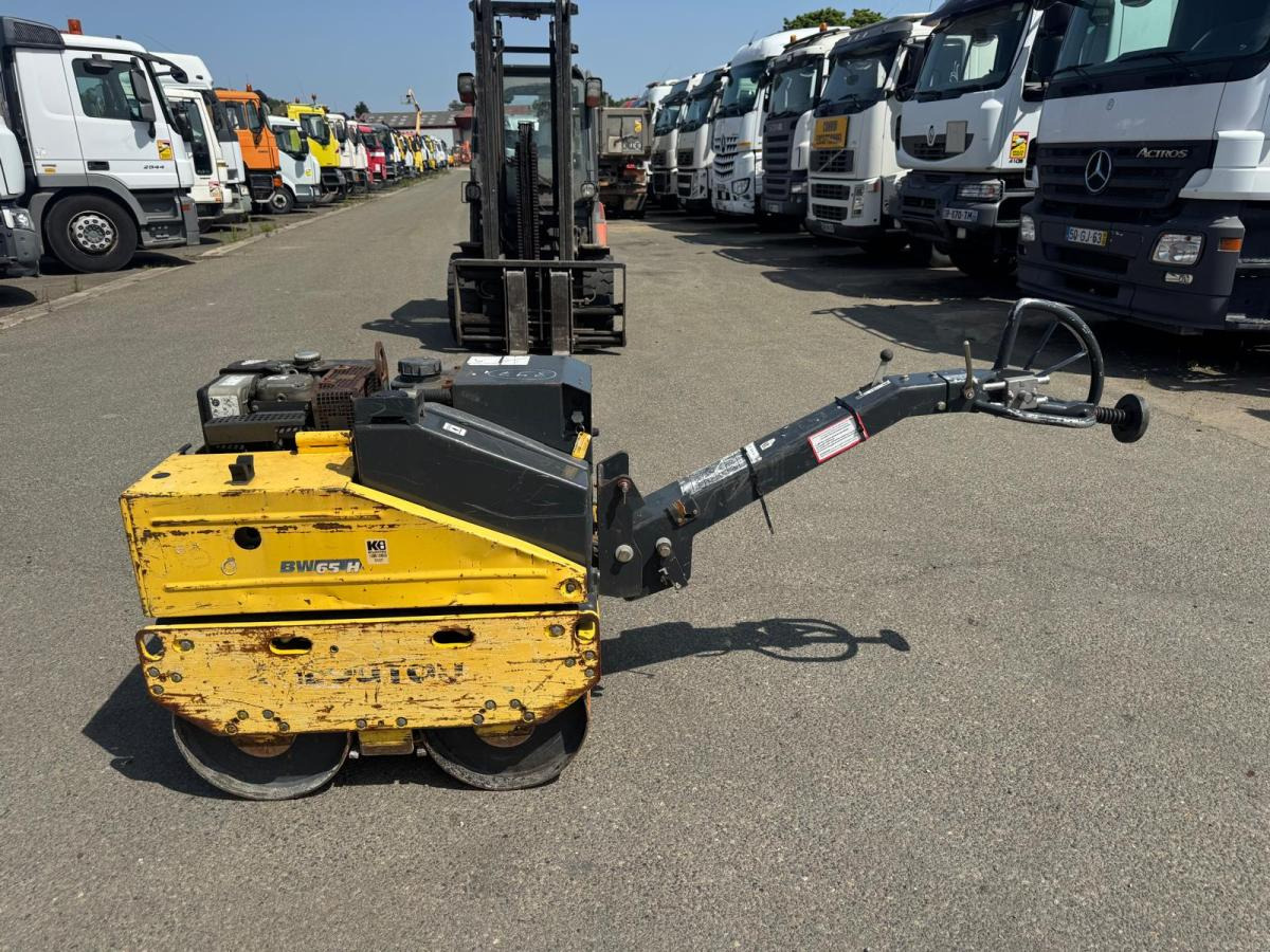 Bomag BW65 - Máy lăn nhỏ: hình 1 Bomag BW65 - Máy lăn nhỏ: hình 1