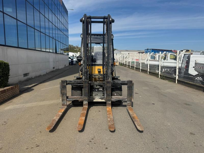 Caterpillar DP45NT - Xe nâng diesel: hình 3 Caterpillar DP45NT - Xe nâng diesel: hình 3