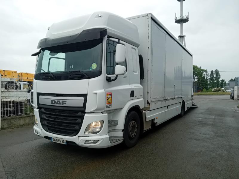 DAF CF 400 - Xe tải hộp: hình 1 DAF CF 400 - Xe tải hộp: hình 1