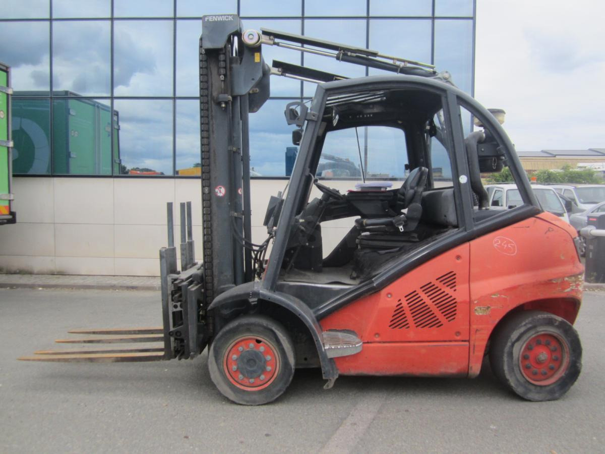 Fenwick H40D - Xe nâng diesel: hình 1 Fenwick H40D - Xe nâng diesel: hình 1