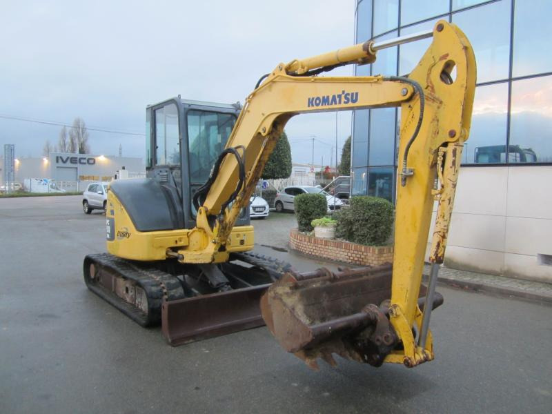 Komatsu PC50MR-2 - Máy xúc mini: hình 1 Komatsu PC50MR-2 - Máy xúc mini: hình 1