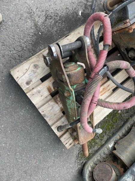 MARTEAU HYDRAULIQUE nc - Búa thủy lực: hình 3 MARTEAU HYDRAULIQUE nc - Búa thủy lực: hình 3