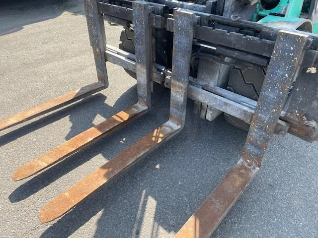 Xe nâng diesel Mitsubishi FD40KL: hình 7 Xe nâng diesel Mitsubishi FD40KL: hình 7