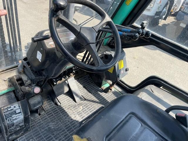 Xe nâng diesel Mitsubishi FD40KL: hình 10 Xe nâng diesel Mitsubishi FD40KL: hình 10